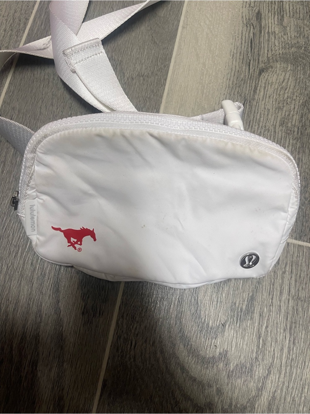 Lemon White Belt Bag with Red Mustang Graphic